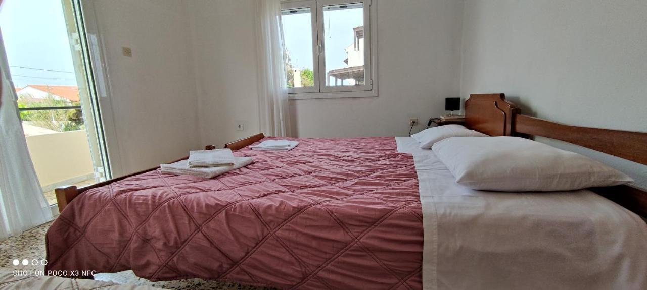 To Spiti Stin Aliki Apartment Artemida  Exterior photo